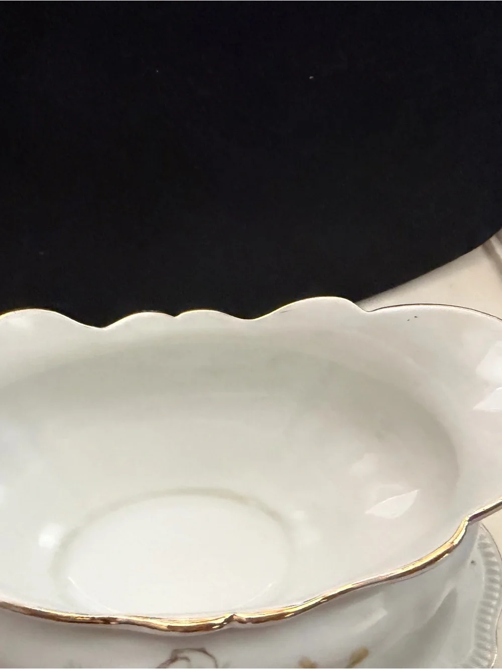 Vin PMR Bavaria Jaegar & Comapny Gravy Boat w Underplate Gold Trim